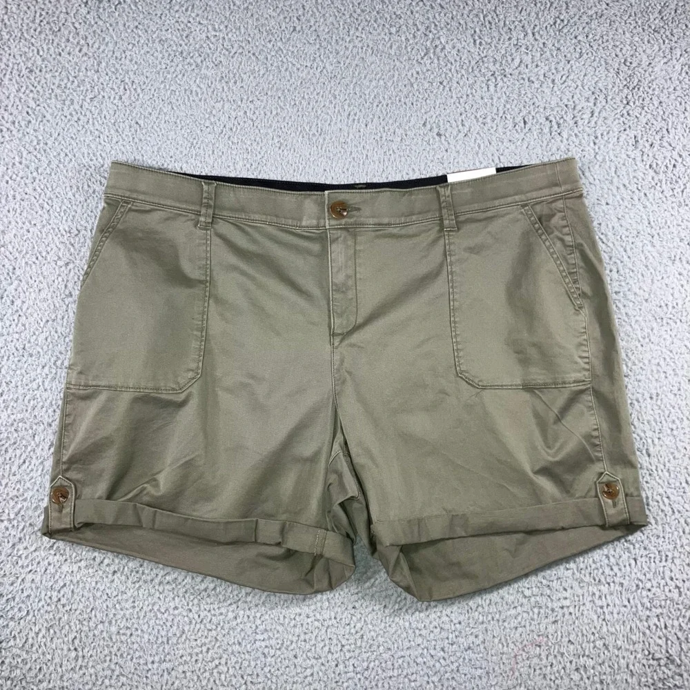 Lane Bryant Shorts Women 20 Chino Casual American Outdoor Preppy Minimalist - Picture 1 of 9